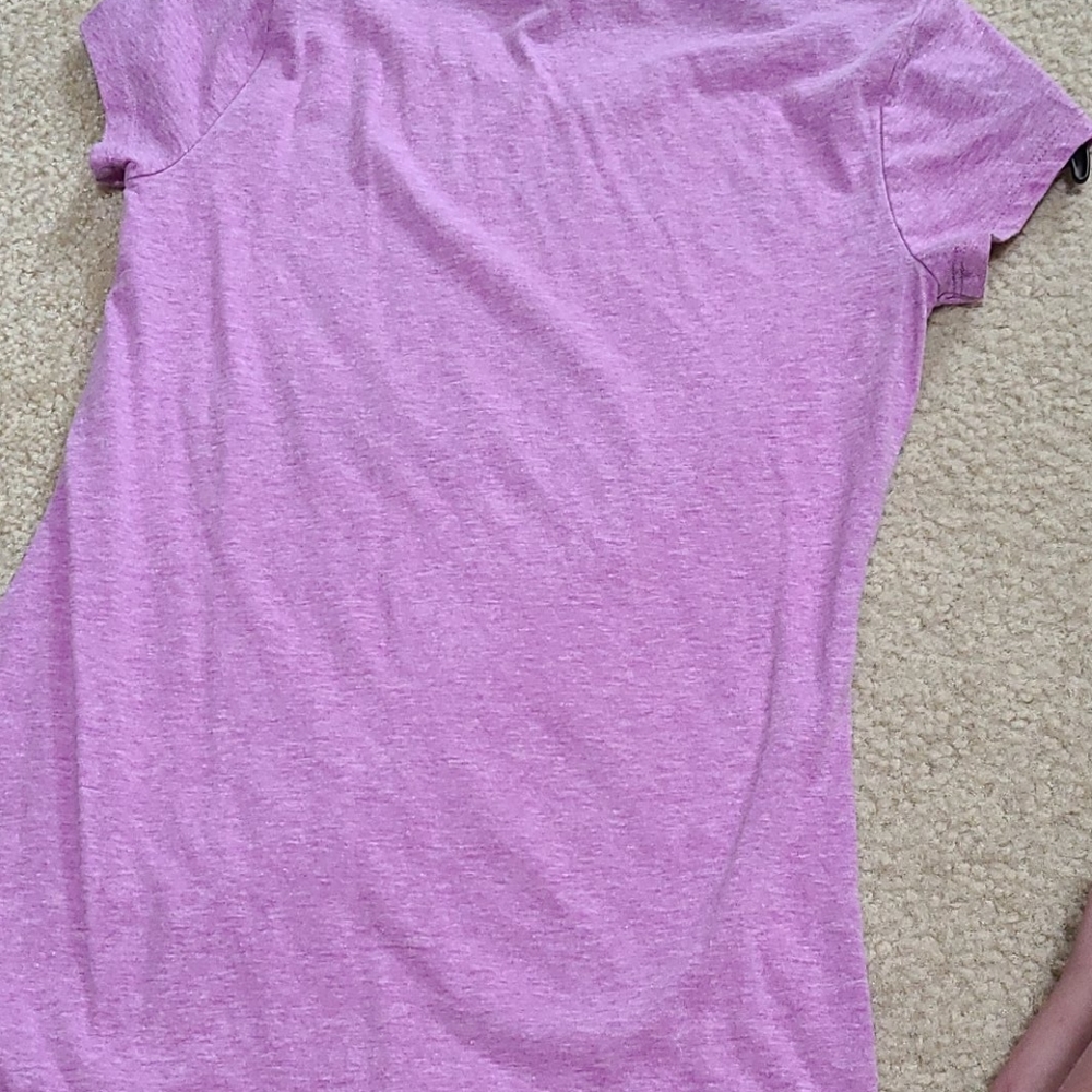 Tshirt - Picture 3 of 4